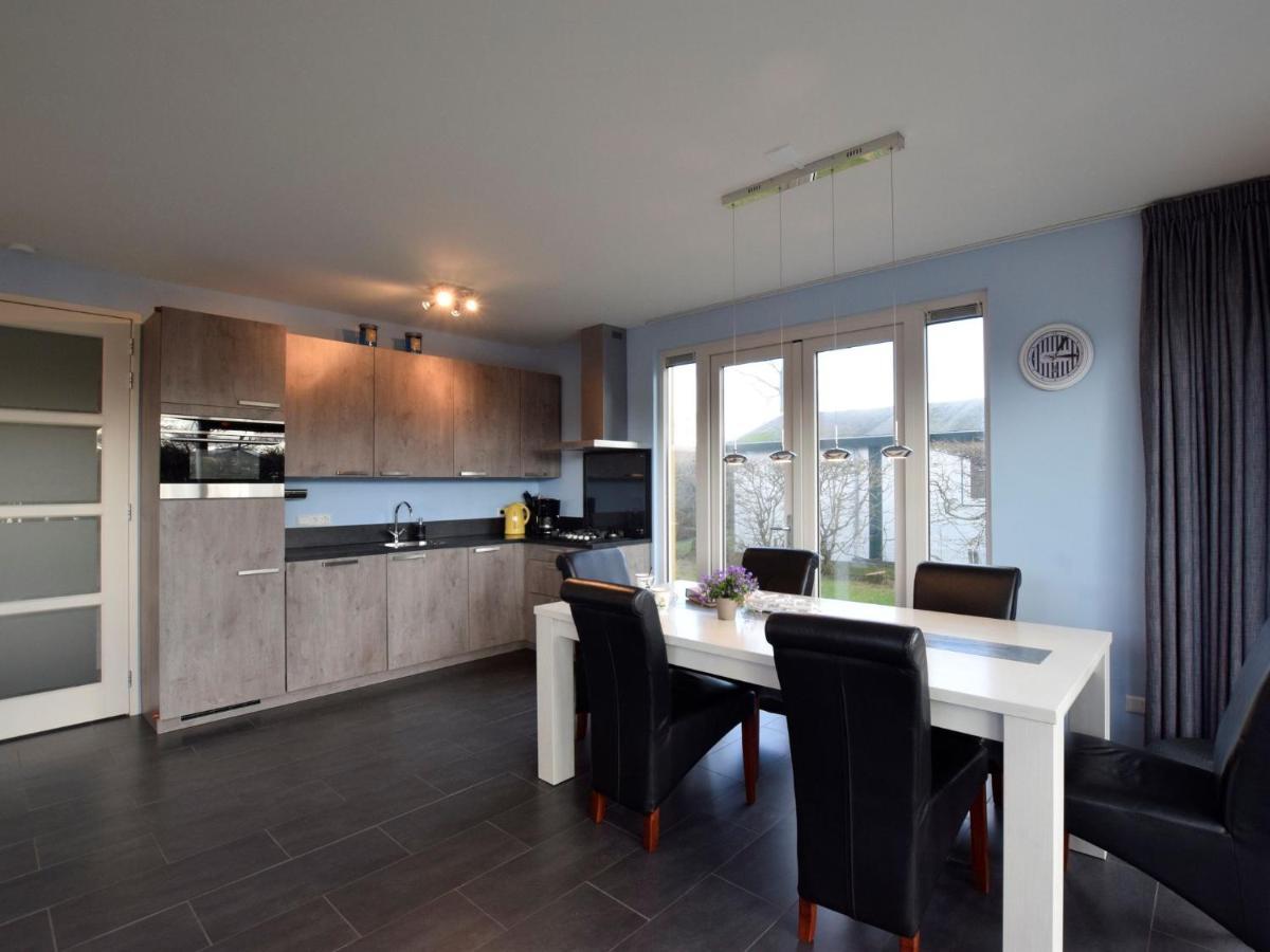 Bright Holiday Home In Noordwijk Near Sea المظهر الخارجي الصورة